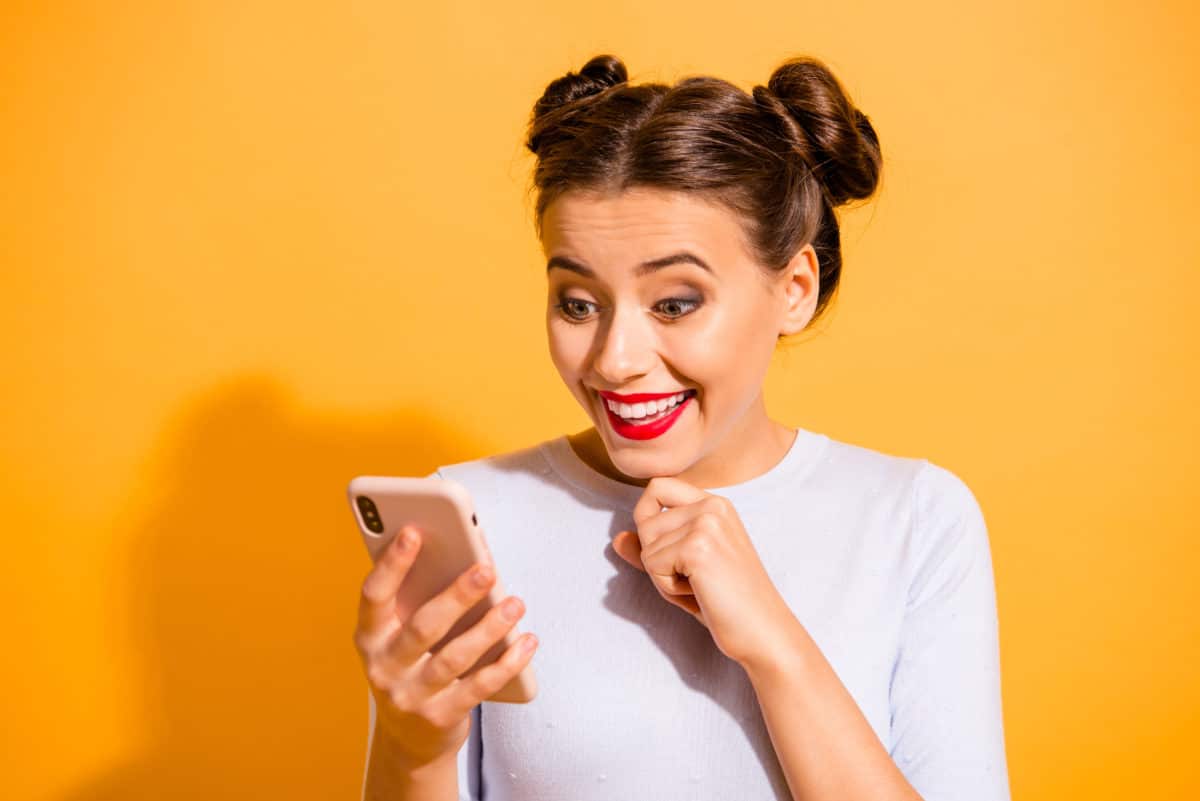 14 Ways Savvy Brands Use SMS to Earn More Money, Trust, and Referrals